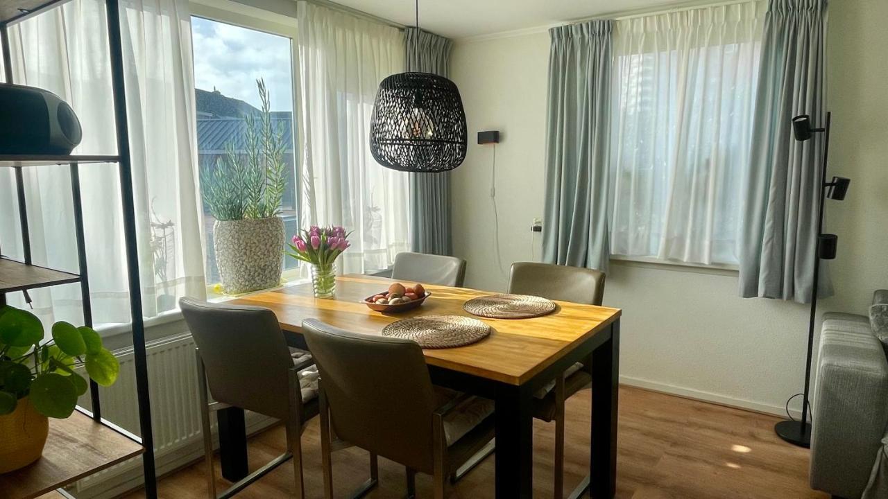 Strandhuis Everts Egmond aan Zee Buitenkant foto